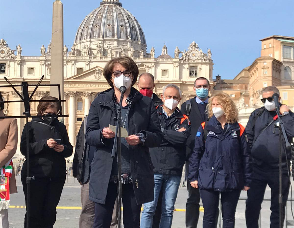 Annamaria Parente - AL CENTRO DEL MIO IMPEGNO: IL LAVORO